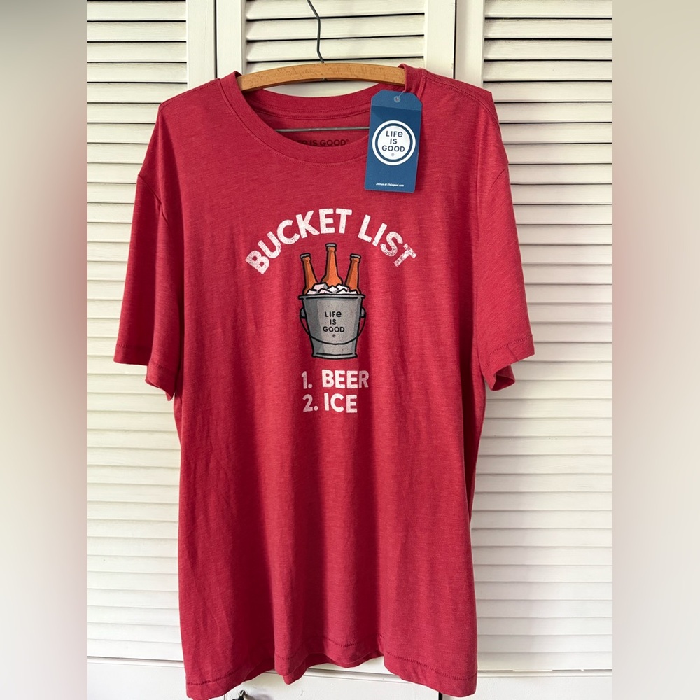 Life is Good- NWT ,  Size- Large
Men’s Super Soft Tee